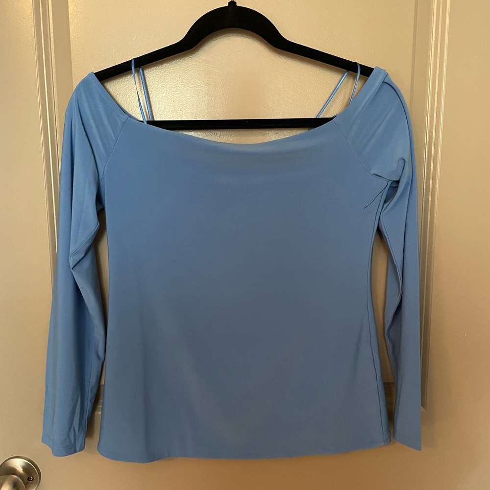 HALOGEN Blue Cold Shoulder top